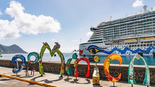 AIDAperla in Dominica Karibik