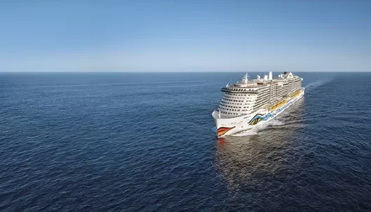 AIDAnova Schiff auf See Drohnen Foto