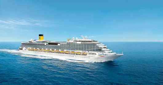 Costa Pacifica auf See