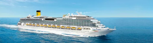 Costa Pacifica auf See