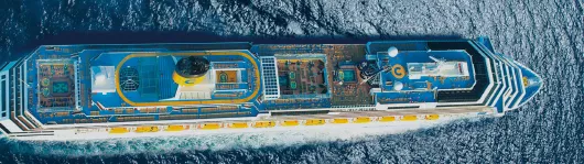 Costa Serena auf See