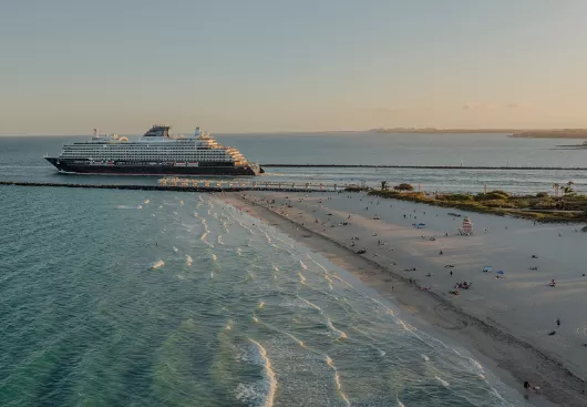 Explora Journey am Karibik Strand