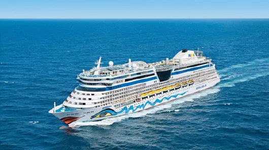 AIDAbella Schiff auf See 