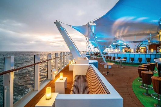 AIDA Cosma Nova Lanai Bar