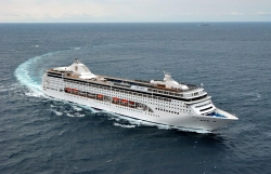 MSC Lirica Schiff auf See