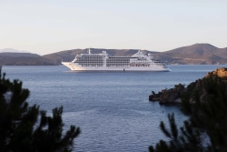 Silversea Cruises Silver Moon auf See